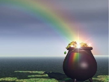 鹿山新材控股股东一致行动人减持1%股份，套现超3000万元，公司上半年净利近“腰斩”